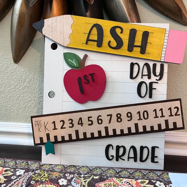 Custom Back To School Sign Unique Wooden Gift For First/100th/Last Day of School Of Kids