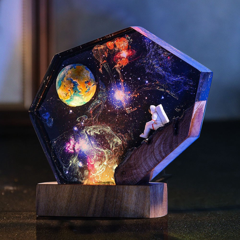 Space Astronaut Epoxy Lamp Galaxy Wood Night Light Unique Christmas Gifts Birthday Gift