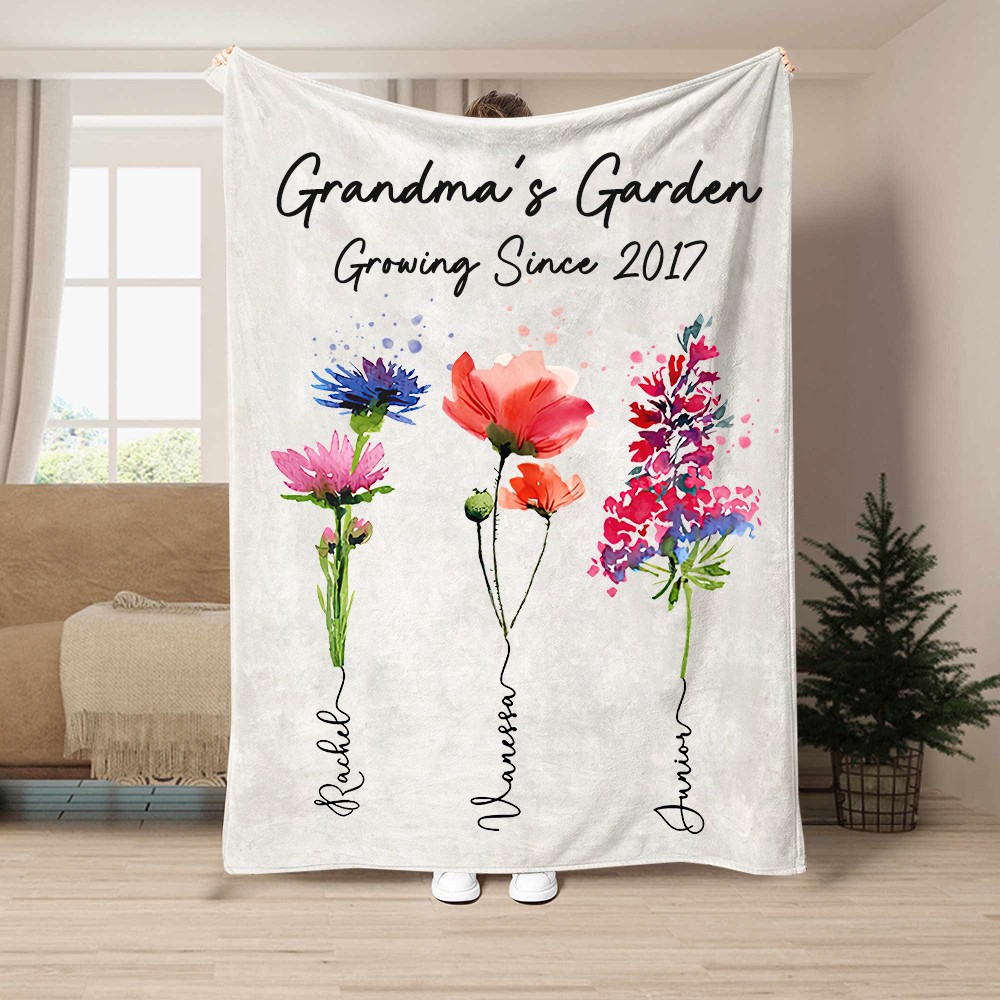 Personalized Nana's Birth Flower Blanket with Kids Names