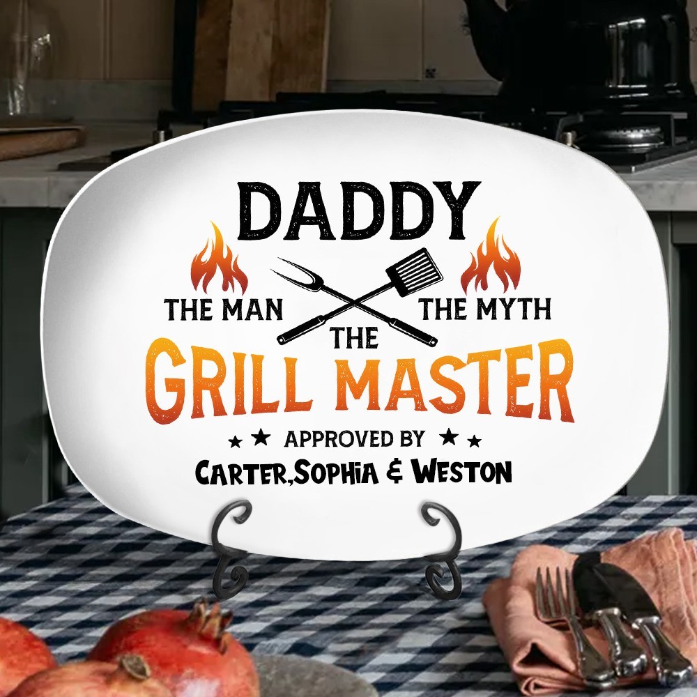 Custom Daddy's Grilling Plate with Kids Name Father's Day Gift