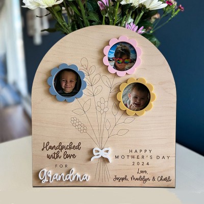 Personalized Grandma Flower Bouquet Photo Sign For Mother's Day Gift