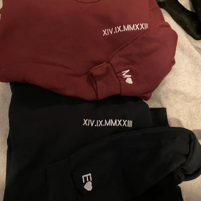 Personalized Couple Sweatshirt Hoodies With Embroidered Roman Numeral Anniversary Dates