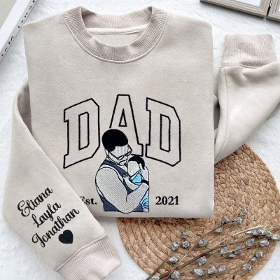 Personalized Dad Family Photo Embroidered Sweatshirt Hoodie Meaningful Father's Day Gift Ideas