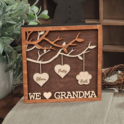 Personalized Wooden Family Tree Sign with Engraved Names